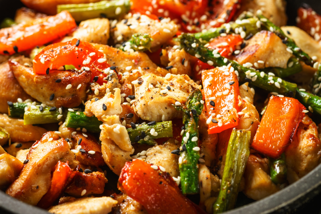Ginger Chicken with Vegetables in a light savoury sauce