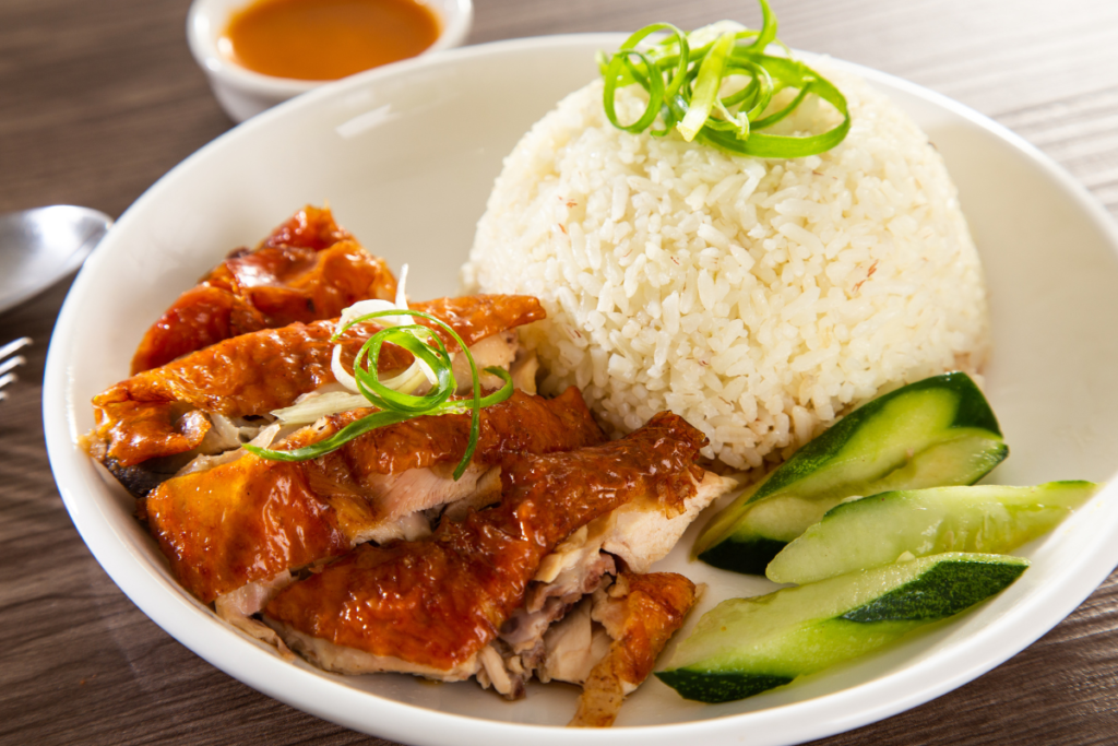 Healthy Chicken Rice Bowl with seasoned chicken, white rice and fresh vegetables